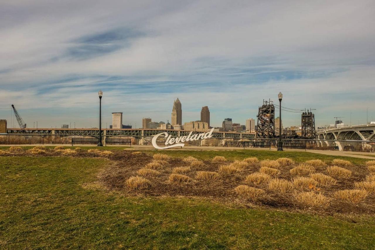 Frontdesk Waterfront Apts Downtown Cleveland Διαμέρισμα Εξωτερικό φωτογραφία